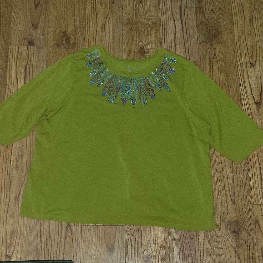 Catherines Green Long Sleeve Tee